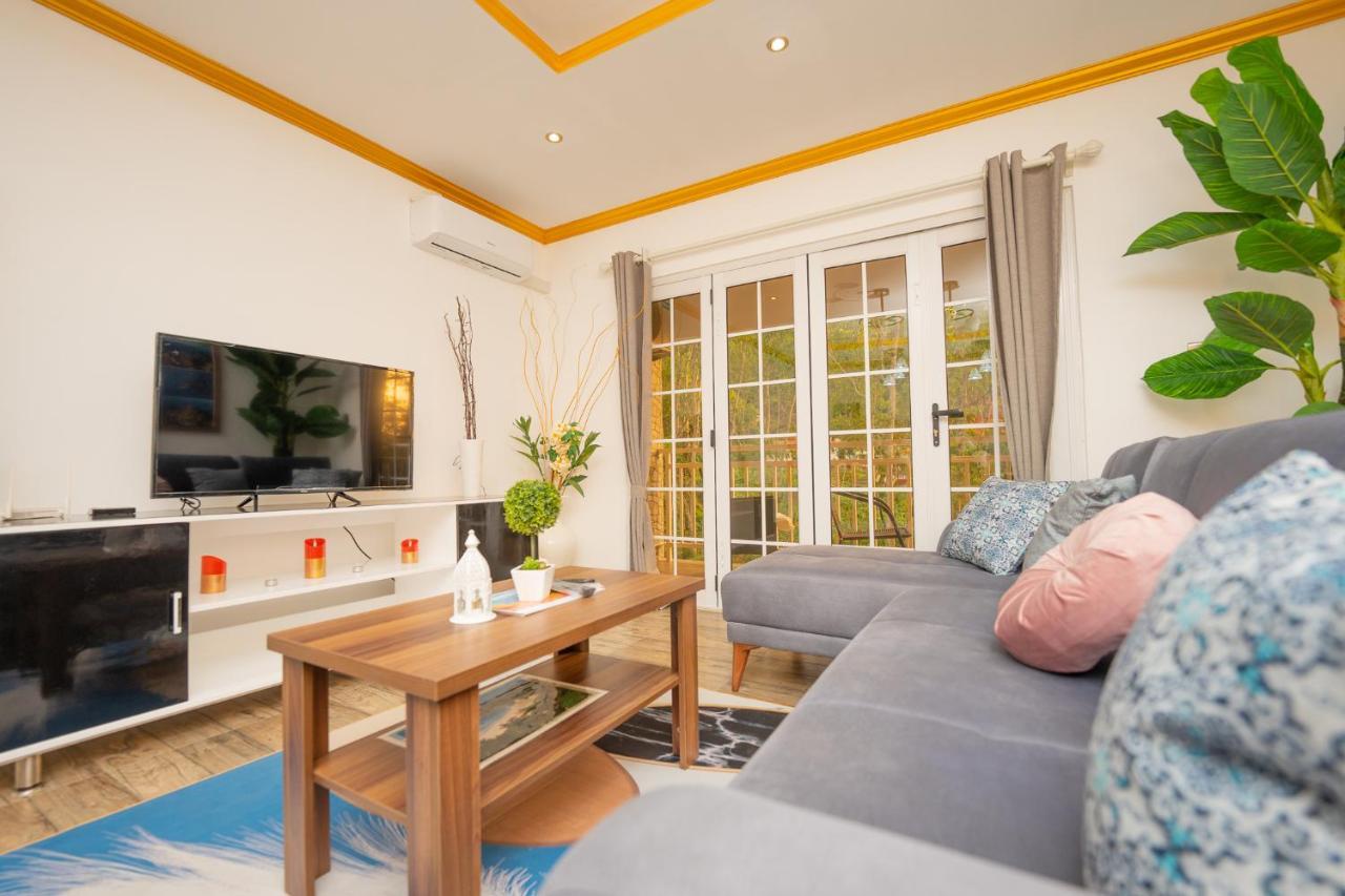 Misere Paradise Breeze Apartment מראה חיצוני תמונה