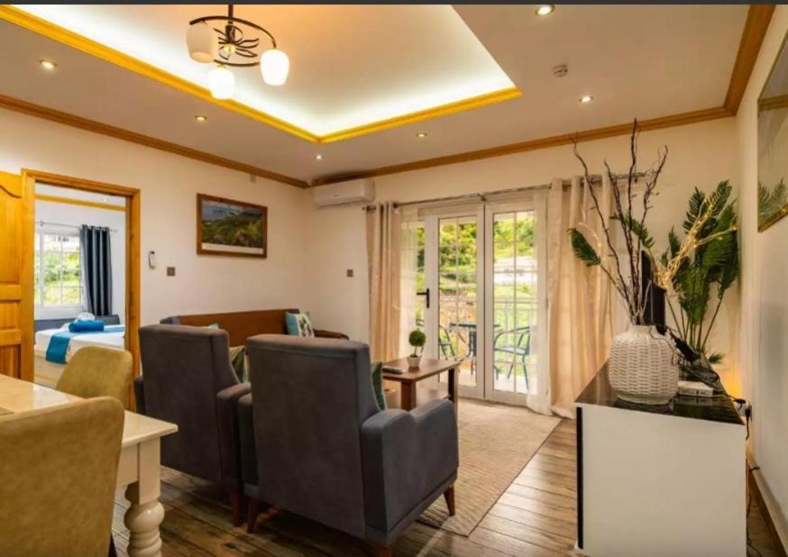 Misere Paradise Breeze Apartment מראה חיצוני תמונה